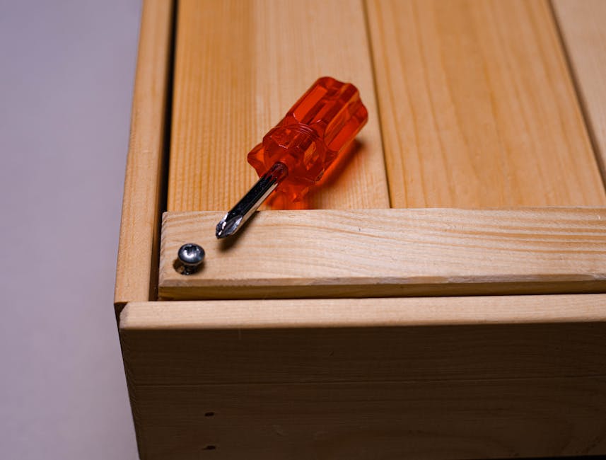 Proceso de construcción de una colmena de madera artesanal